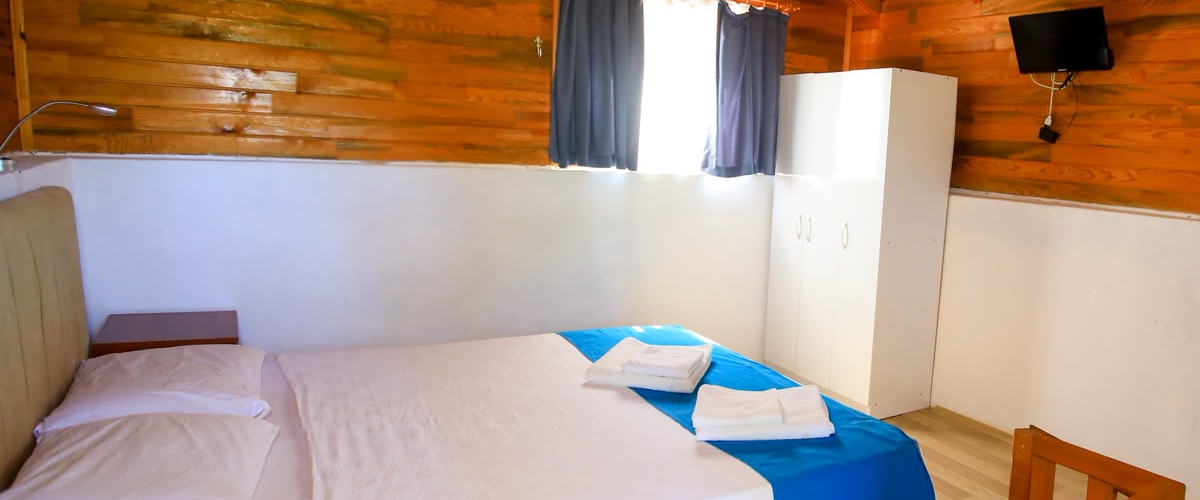 Çıralı Villa Zeytin 2 kişilik Bungalow villa Odalar