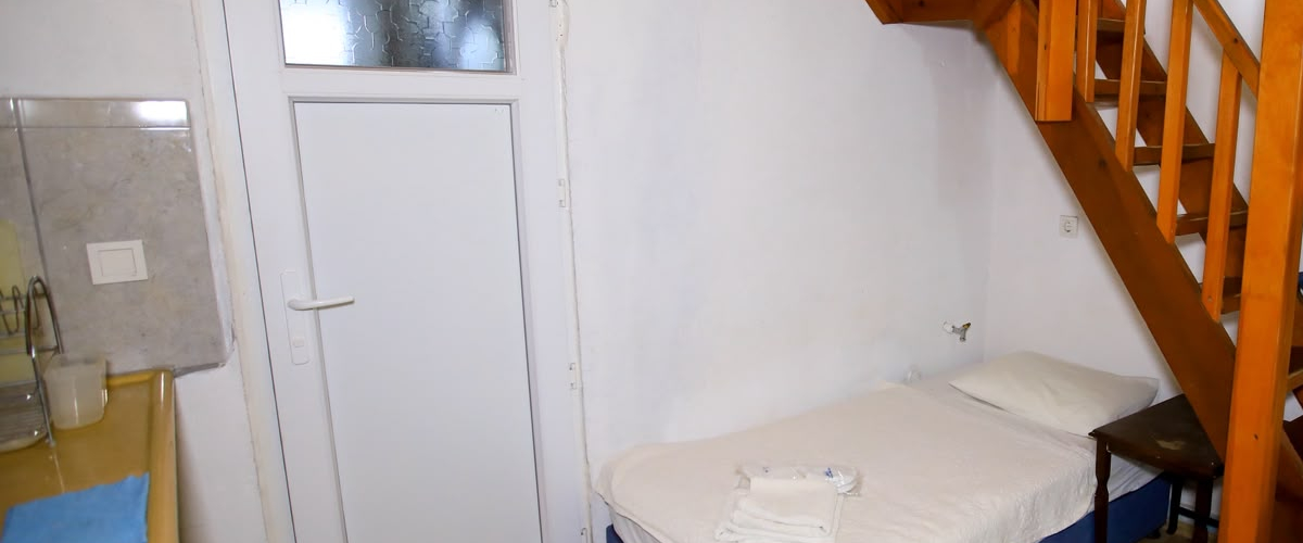 Çıralı Villa Zeytin 2 kişilik Bungalow villa Odalar
